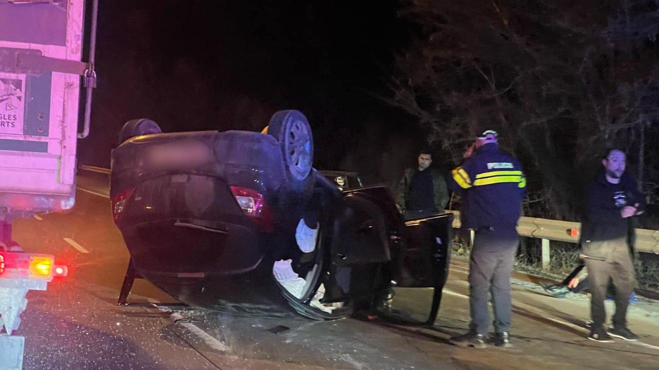 ავტოსაგზაო შემთხვევა ავტობანზე – დაშავდა ორი ადამიანი 